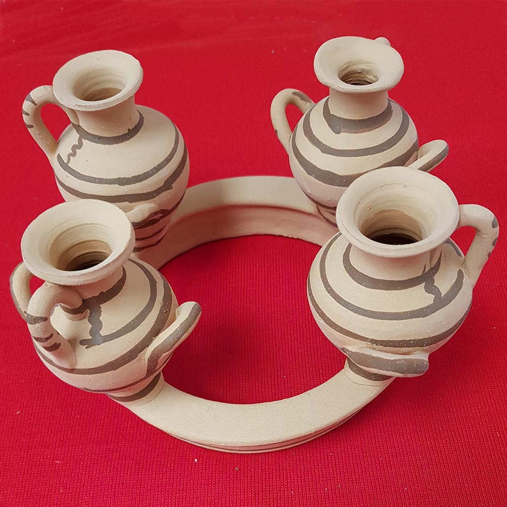 Kernoi costiuiti da anelli di ceramica